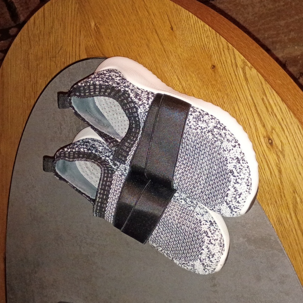 Aetrex Allie Arch Support Slip On Black & White Women's Knit Strap Sneakers SZ 7